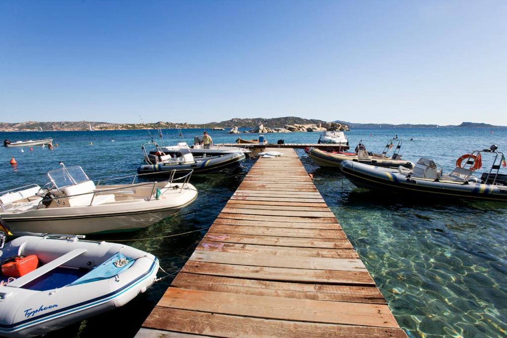 ホテル Camping Baia Saraceno パラーウ エクステリア 写真