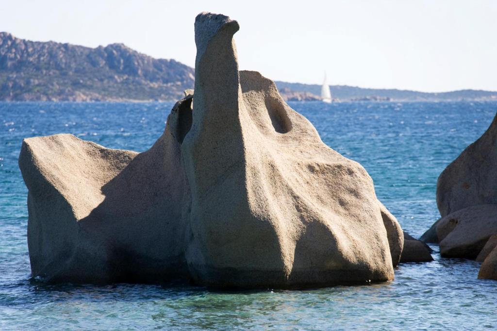 ホテル Camping Baia Saraceno パラーウ エクステリア 写真