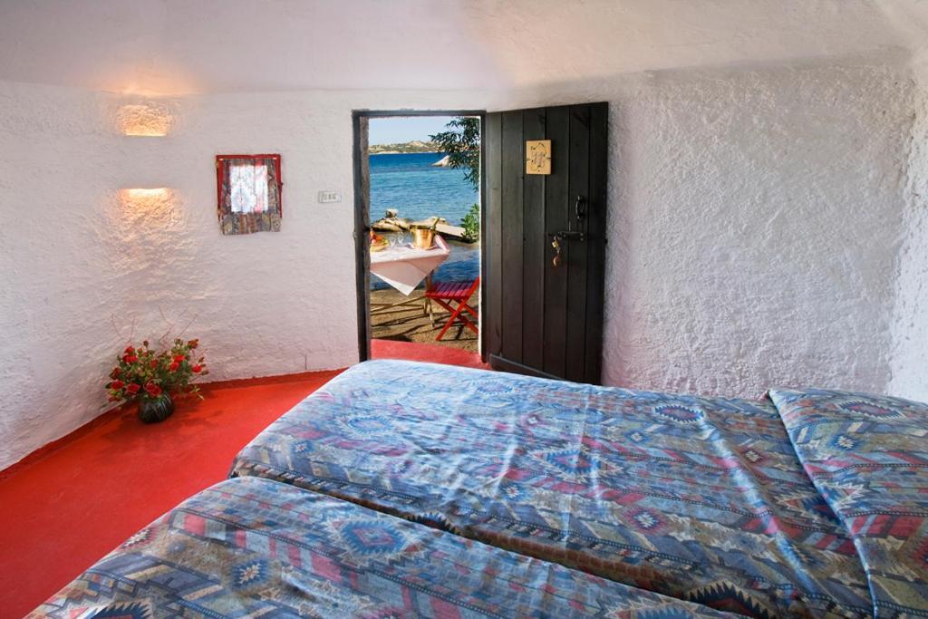 ホテル Camping Baia Saraceno パラーウ 部屋 写真